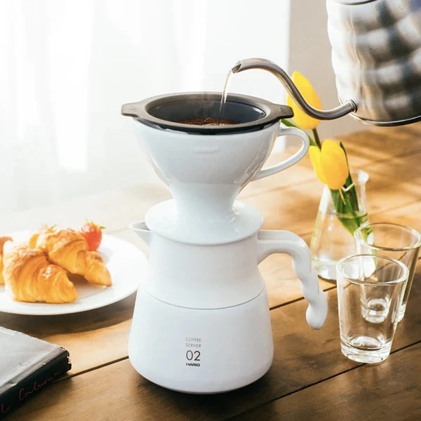 V60 Insulated Stainless Steel Server PLUS | White - VHSN-80-W