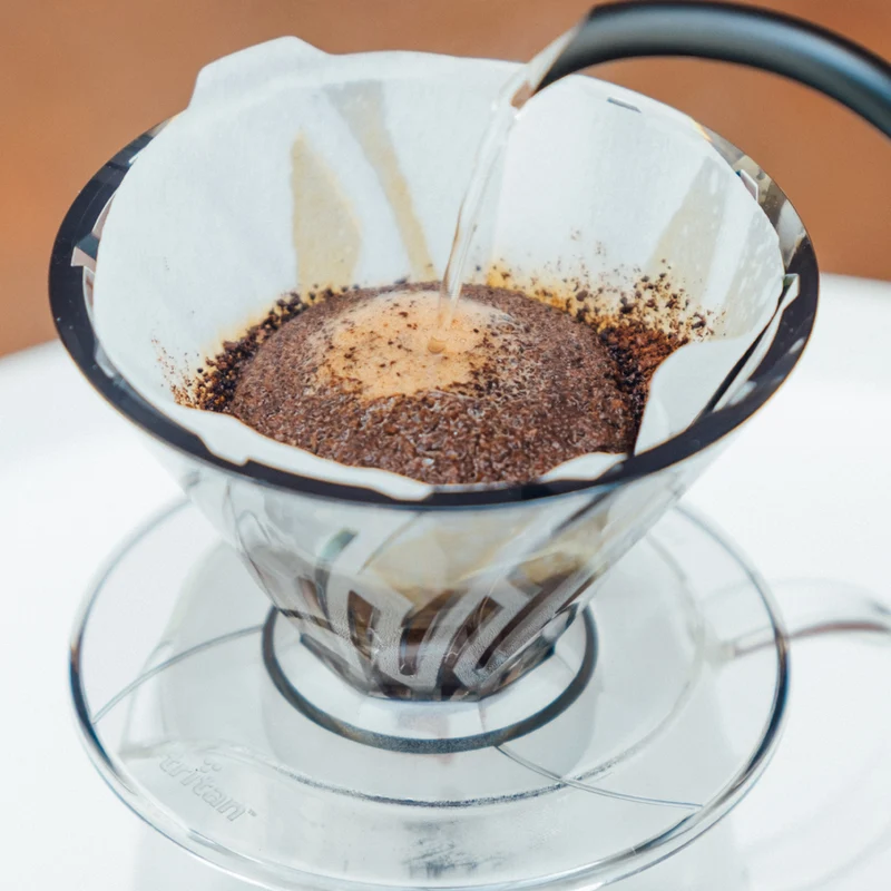 ALPHA TRITAN Coffee Dripper 01