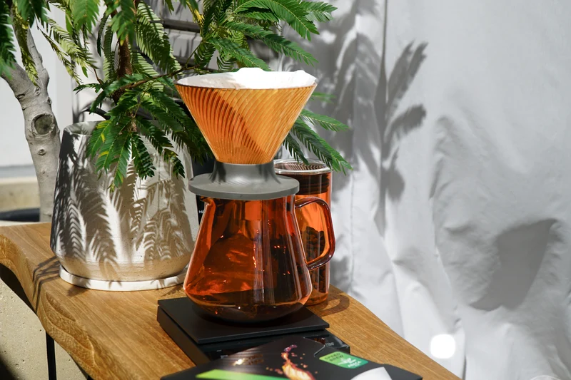 V60 Dripper NEO 01 Transparent / Amber