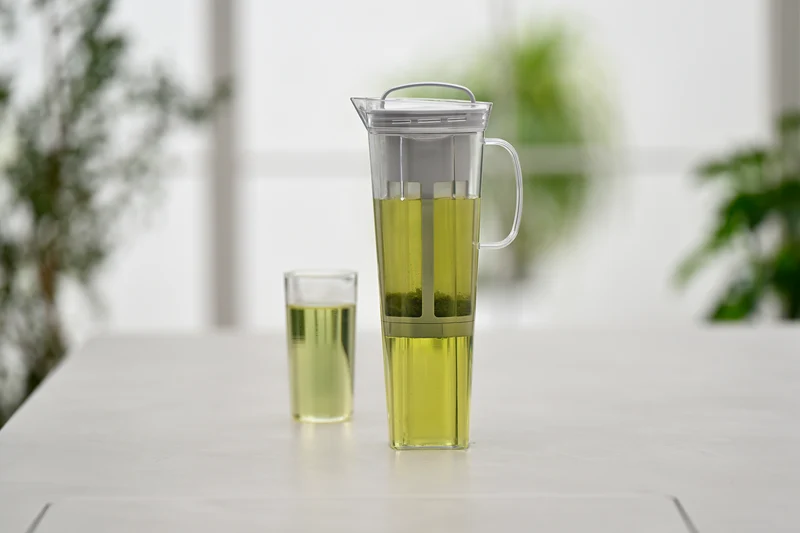 Cold Brew Tea Pitcher Lily