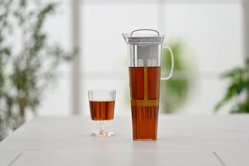 Cold Brew Tea Pitcher Lily