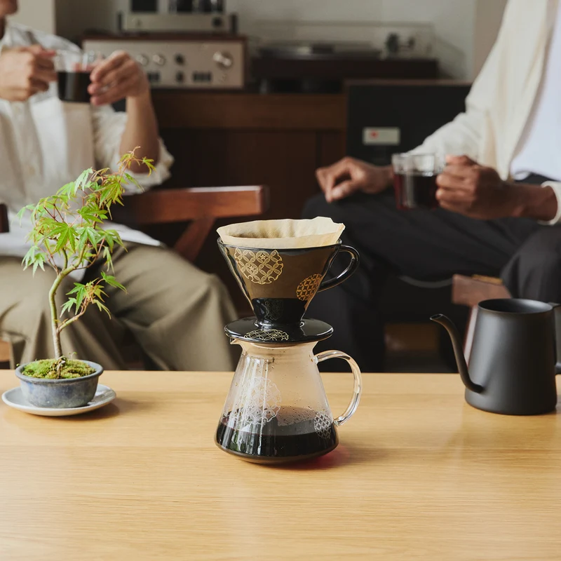 V60 Ceramic Dripper 02 "Shippou" Seven Treasures Pattern