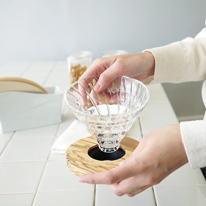 V60 Olive Wood Glass Dripper
