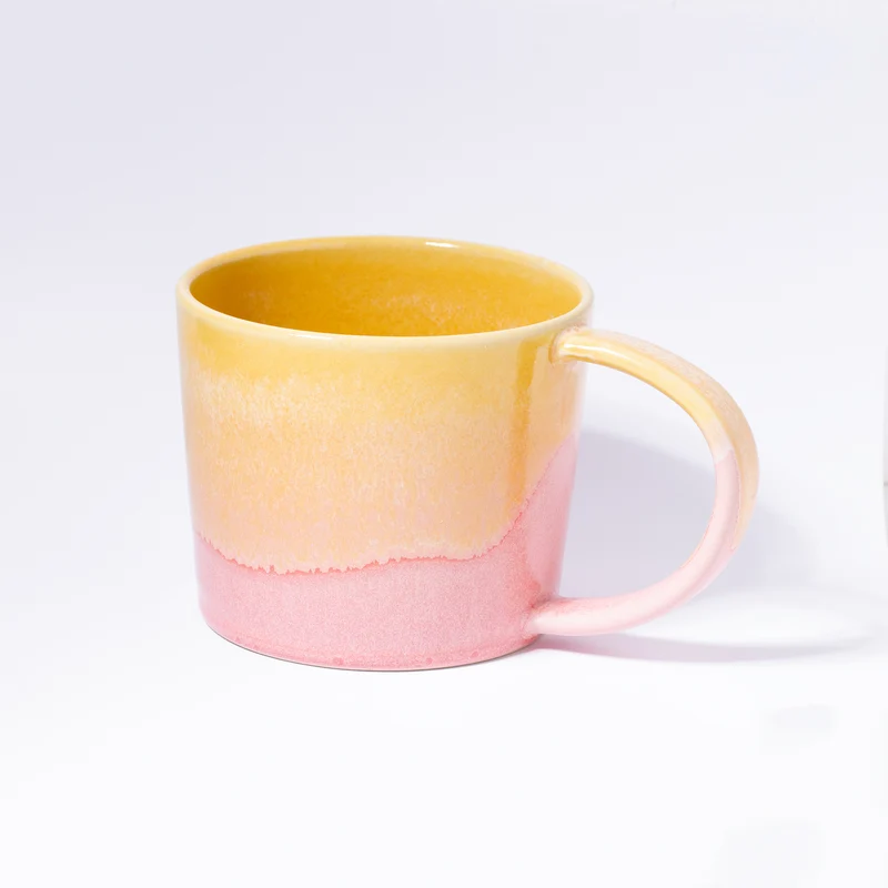Large tea cup yellow / pink