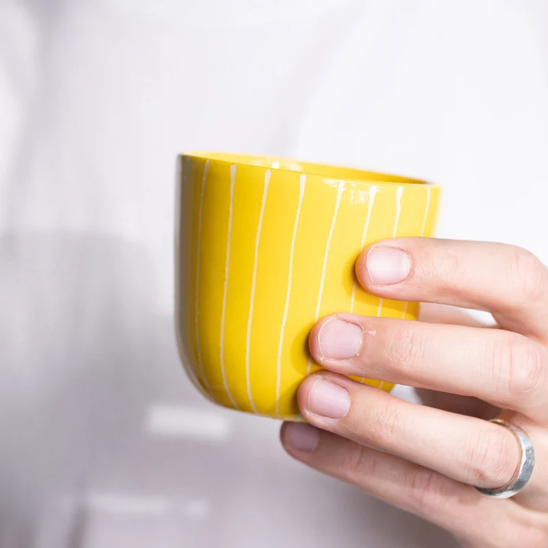 Cappuccino Mug Striped Yellow