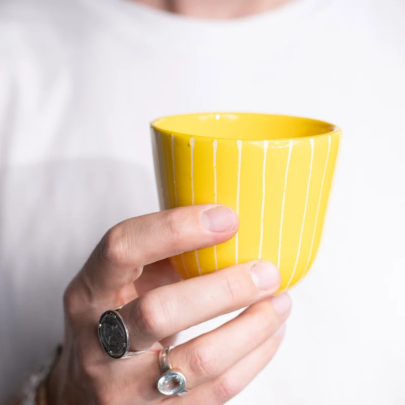 Cappuccino Mug Striped Yellow