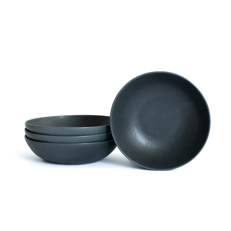 Large round pasta plate Matte Black