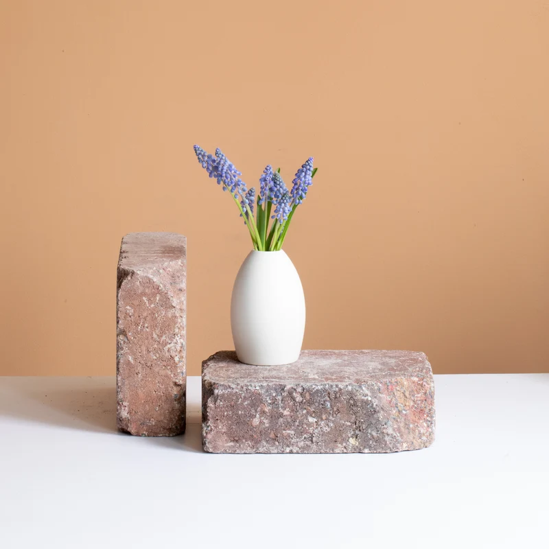 Egg" vase Beige
