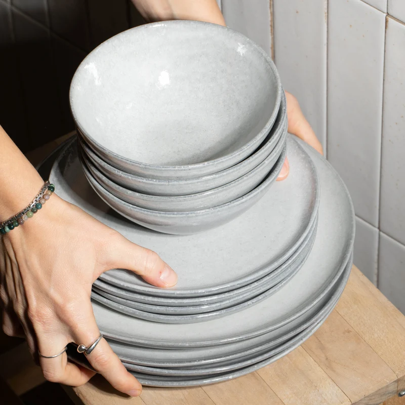 Basic tableware set Midnight Grey 12-piece