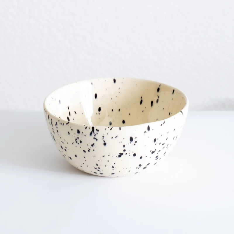 Main course bowl Black Dots