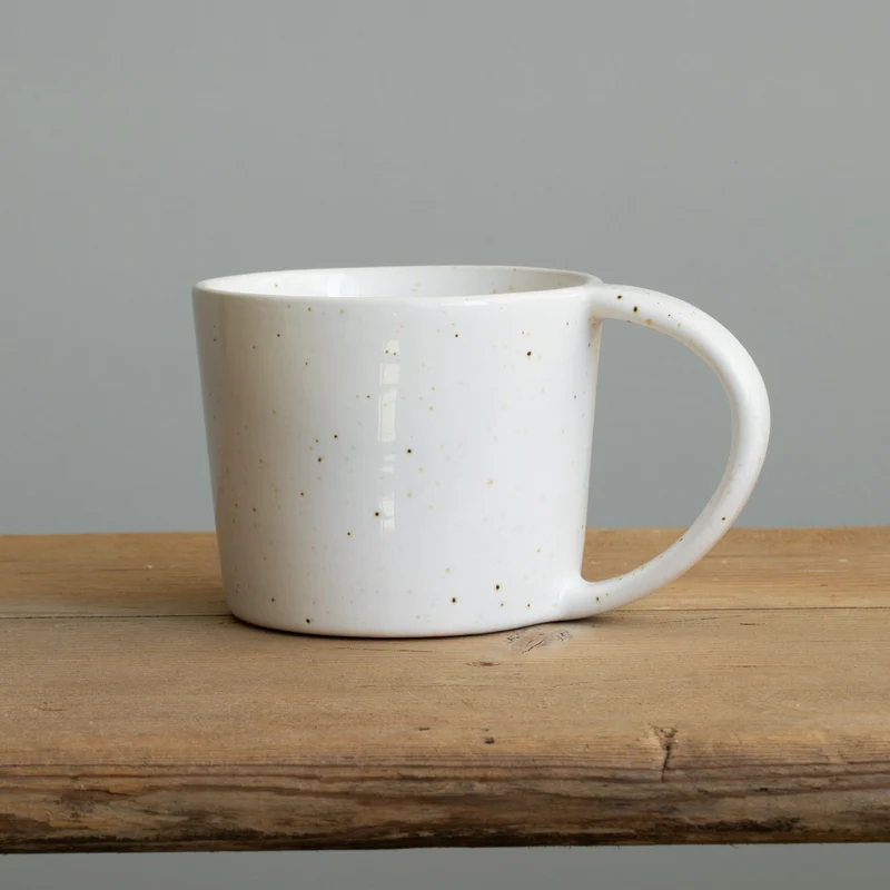 Large Serra tea cup