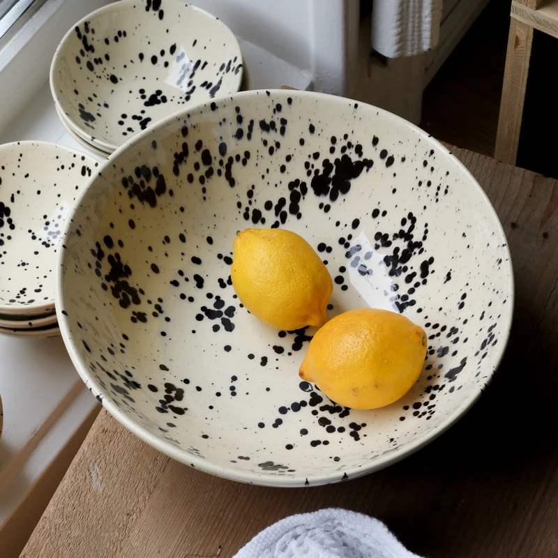Salad bowl Black Dots
