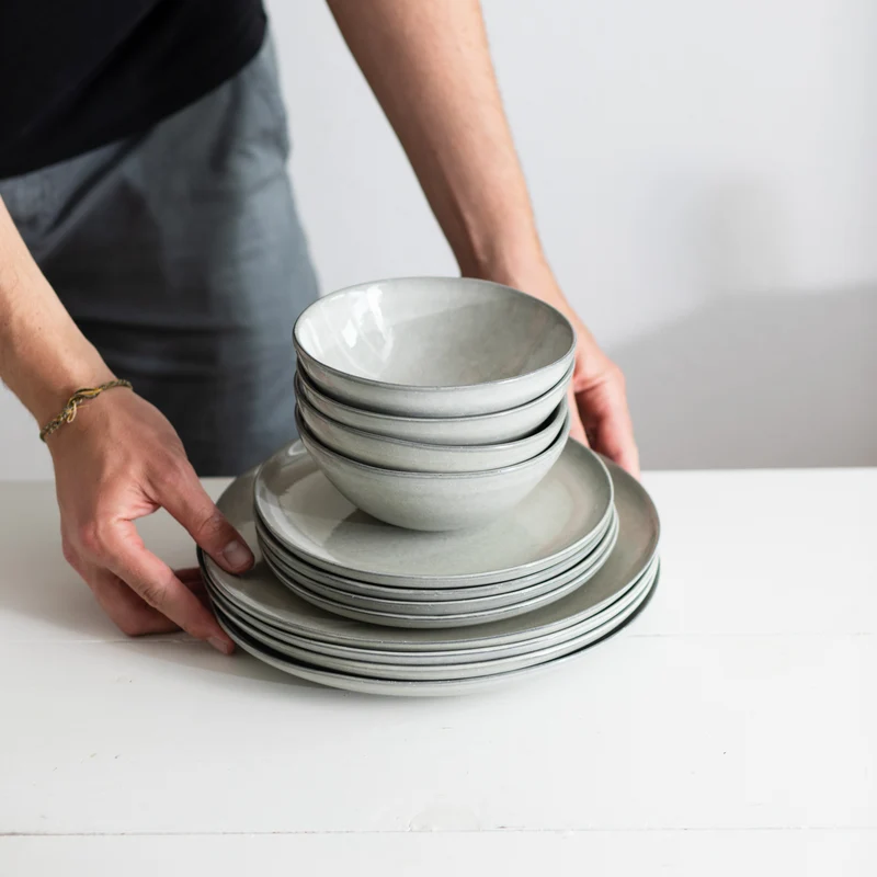 Basic tableware set Midnight Grey 12-piece